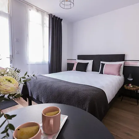 Apparts' Duhamel- Centre Gare Aparthotel